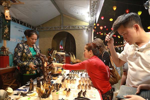 Tourism festival explores capital through green travel, digital experiences