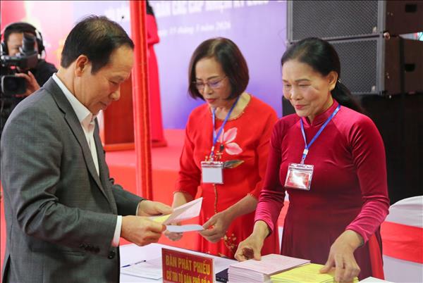 Cử tri thành phố Cảng rạng rỡ trong ngày hội của niềm tin và đoàn kết