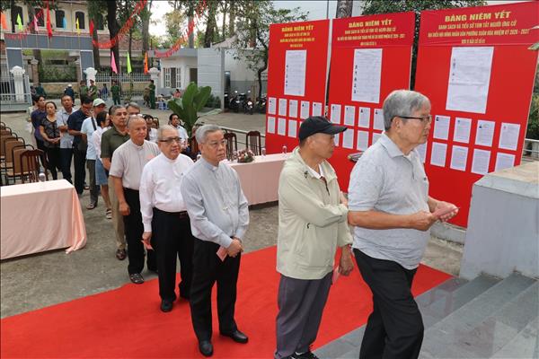 The choice that heralds a new tenure