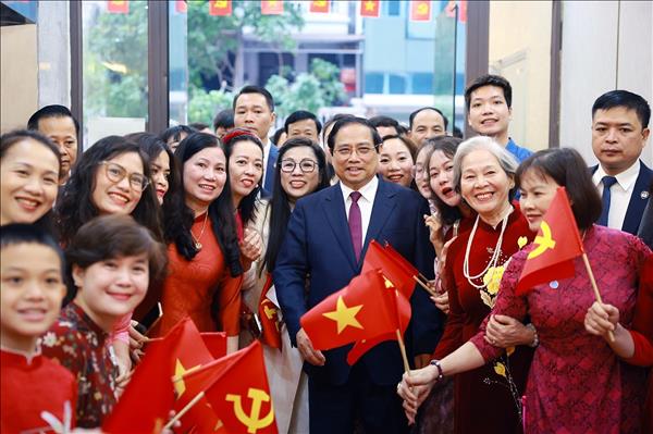 Thủ tướng Phạm Minh Chính bỏ phiếu bầu cử đại biểu Quốc hội khóa XVI và đại biểu HĐND các cấp nhiệm kỳ 2026-2031