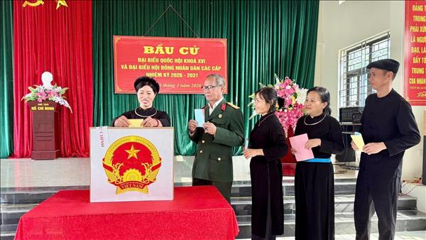 Kết thúc bỏ phiếu bầu cử, 34 địa phương đạt tỷ lệ cử tri đi bầu trên 99%