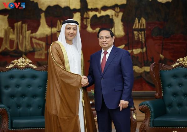 អេមីរ៉ាតអារ៉ាប់រួមប្តេជ្ញាជួយឧបត្ថម្ភវៀតណាមឆ្លើយតបនឹងបញ្ហាប្រឈមសន្តិសុខថាមពល