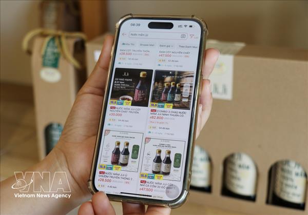 电商平台提高费用：负担压在卖家肩上