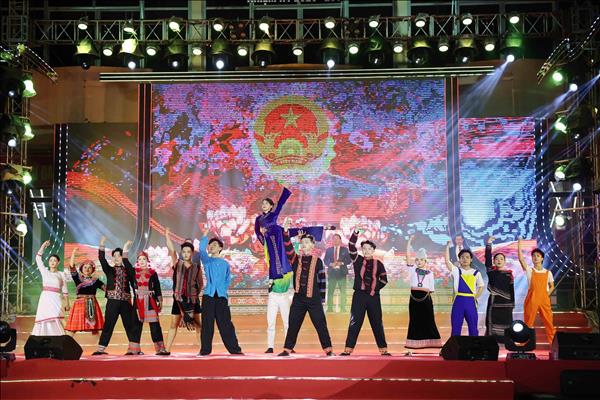 Đặc sắc chương trình nghệ thuật Đắk Lắk - Chung một niềm tin