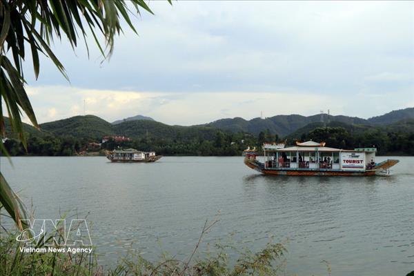Rivers transformed into unique cultural spaces of Hue