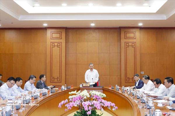 Генеральный секретарь То Лам: Необходимо разработать конкретную стратегию по реструктуризации экономики