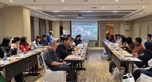 ຂະ​ແໜງ​ທ່ອງ​ທ່ຽວ​ເຂດ​ທົ່ງ​ພຽງ​ແມ່​ນ້ຳ​ຂອງ​ທາງ​ພາກ​ໃຕ້ ພິ​ຊິດ ຕະຫຼາດມ​າ​ເລ​ເຊຍ