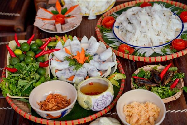 Rollo de arroz al vapor Thanh Tri, reconocido como Patrimonio Cultural Inmaterial Nacional de Vietnam