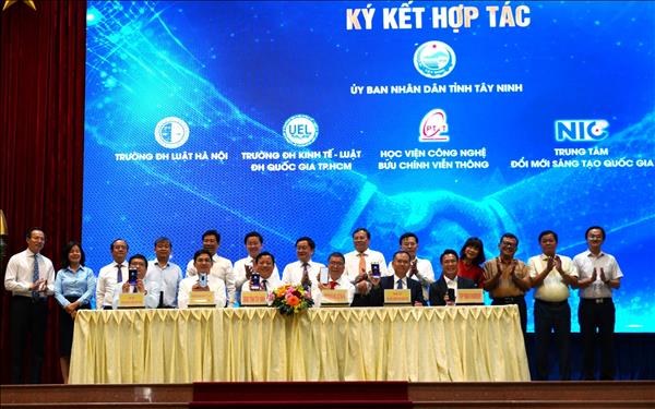 Tây Ninh: Đột phá phát triển khoa học, công nghệ, đổi mới sáng tạo và chuyển đổi số
