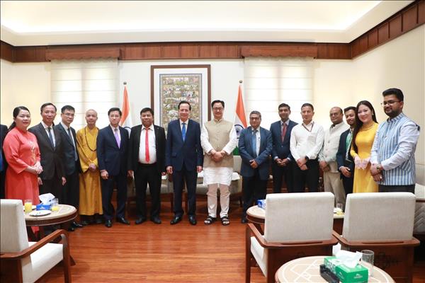 Vietnam, India strengthen cooperation on religion, ethnic minority affairs