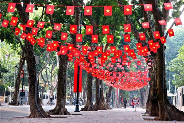 Hanói se engalana en saludo al Día de fiesta nacional  