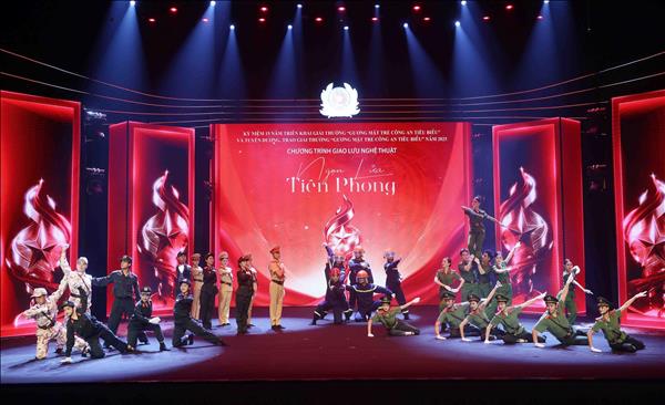 Kỷ niệm 15 năm triển khai giải thưởng Gương mặt trẻ Công an tiêu biểu