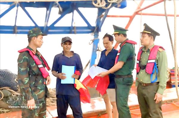 Ca Mau intensifies vessel management to prevent IUU fishing