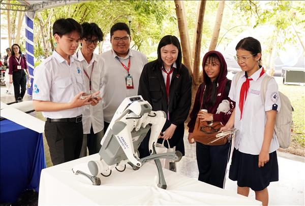 Khơi dậy tinh thần đổi mới sáng tạo trong giới trẻ