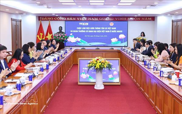 Renforcer la coordination de linformation entre la VNA et les représentations du Vietnam à létranger