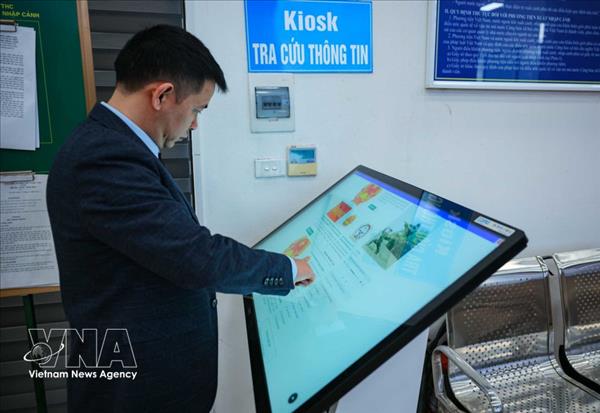 Smart border gates to be developed at Lao Cais custom clearance points