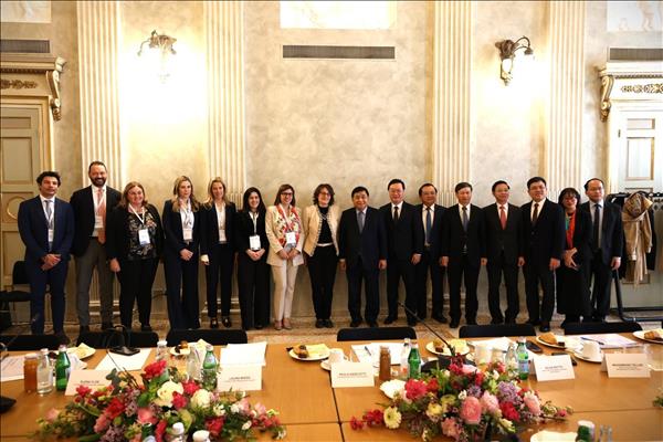 Phó Thủ tướng Nguyễn Chí Dũng: Kết nối hợp tác doanh nghiệp Việt Nam - Italy bài bản, thuận lợi nhất