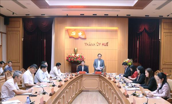 Thông qua dự thảo báo cáo kết quả giám sát Ban Thường vụ Thành ủy Huế ​