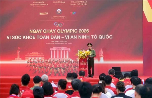 Gần 17.000 người tham gia Ngày chạy Olympic - Vì sức khỏe toàn dân - Vì an ninh Tổ quốc tại Hà Nội