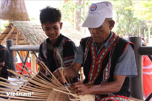 Tuổi trẻ Stiêng lan tỏa bản sắc dân tộc trong nhịp sống hiện đại