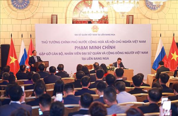 Thủ tướng Phạm Minh Chính gặp gỡ cộng đồng người Việt Nam tại LB Nga