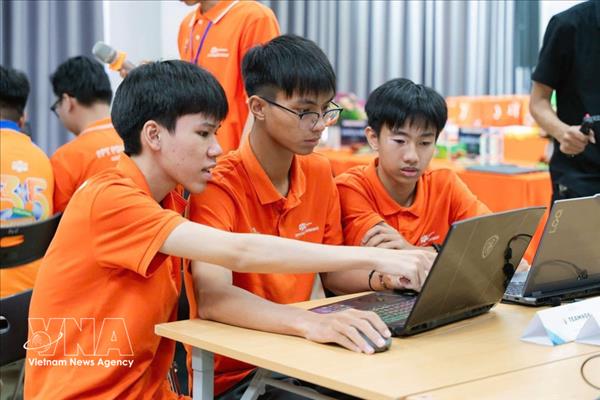 越南FPT集团首次跻身全球35家AI应用开发服务商