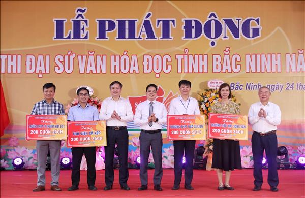 Phát động Cuộc thi Đại sứ Văn hóa đọc lan tỏa tình yêu sách