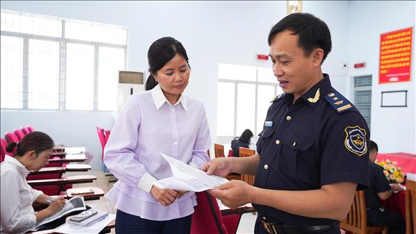 Đối thoại hải quan – doanh nghiệp: Tháo gỡ khó khăn cho hoạt động xuất nhập khẩu
