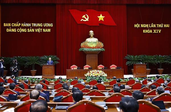 THÔNG BÁO HỘI NGHỊ LẦN THỨ HAI BAN CHẤP HÀNH TRUNG ƯƠNG ĐẢNG KHÓA XIV