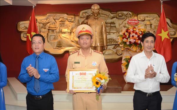 Thanh niên Huế phát huy vai trò xung kích tiếp bước truyền thống cha anh