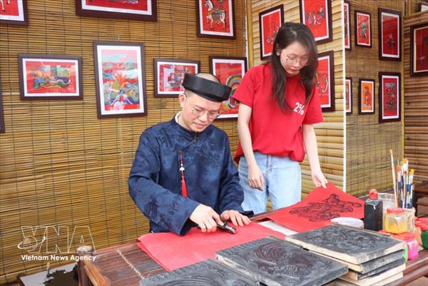 守护越南民间绘画艺术瑰宝 北宁举办四大流派联展