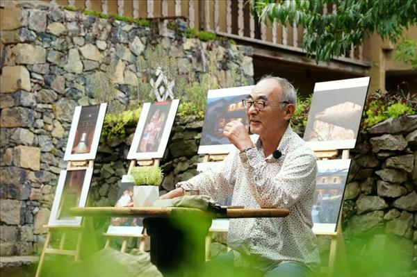 Yasushi Ogura, un Japonais bien tranquille au village de Lô Lô Chai