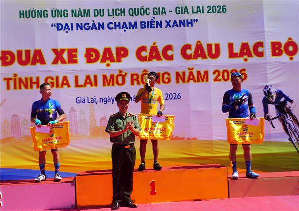 Hơn 135 vận động viên tranh tài Giải đua xe đạp các câu lạc bộ tỉnh Gia Lai mở rộng