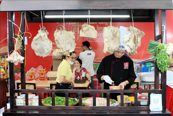 Góc nhìn 365: Dòng chảy của phở