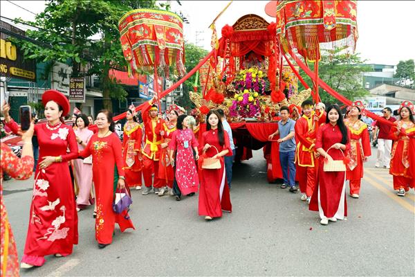 Đặc sắc lễ hội rước Mẫu ở Tuyên Quang