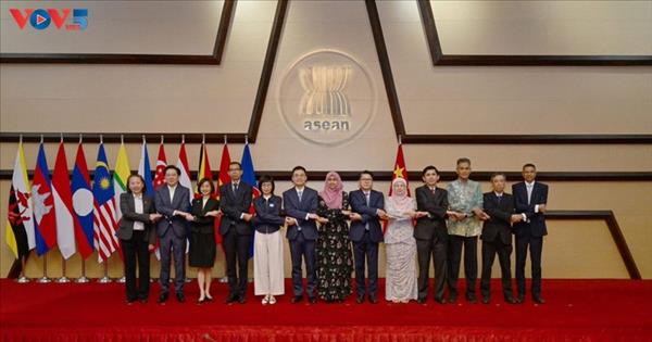 វៀតណាមស្នើឱ្យមានកិច្ចសហប្រតិបត្តិការបន្ថែមទៀតរវាងអាស៊ាន និងចិន