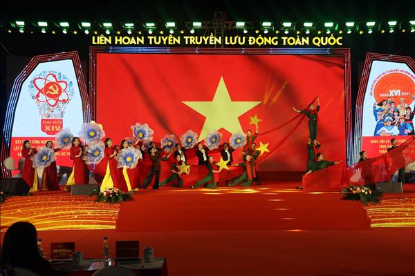 Khai mạc Liên hoan Tuyên truyền lưu động toàn quốc