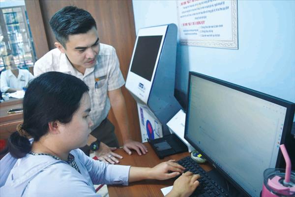 ខេត្ត ដាក់ឡាក់ ធ្វើឧត្តានកម្មបំណិន ឌីជីថល ជូនប្រជាជន