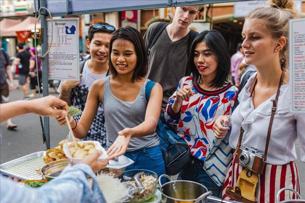 Les Vietnamiens parmi les voyageurs les plus gourmands dAsie selon Agoda