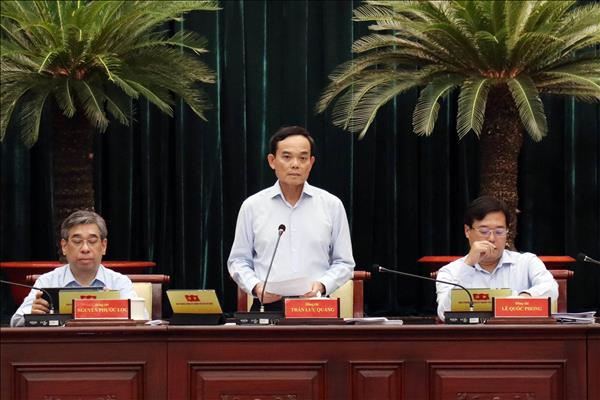 Thành phố Hồ Chí Minh chủ trương miễn phí xe buýt cho người dân 