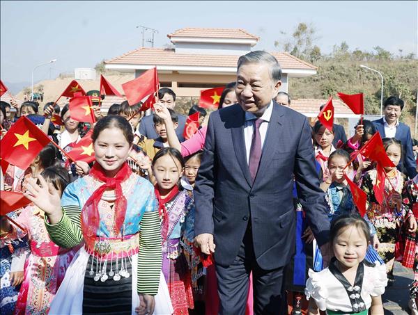 Nghị quyết 71-NQ/TW: Khơi dậy khát vọng, kiến tạo tương lai giáo dục Việt Nam