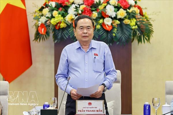 越南国会常务委员会第56次会议闭幕