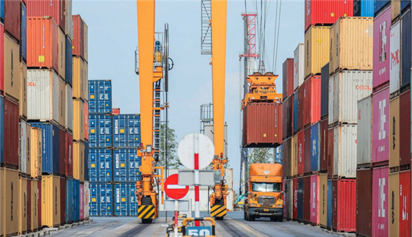 Nuevas regulaciones sobre inversión, construcción y operación de puertos interiores