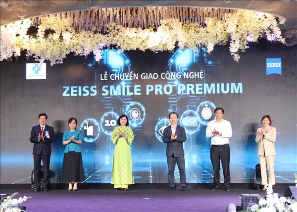 Ứng dụng các thành tựu công nghệ cao, hiện đại hàng đầu trong lĩnh vực nhãn khoa