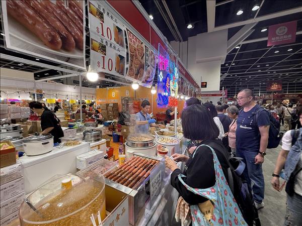 Thực phẩm Việt thu hút khách tại Lễ hội ẩm thực quốc tế Hong Kong (Trung Quốc)