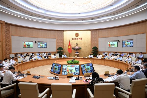 ベトナム首相「二桁成長の目標は揺るがない」