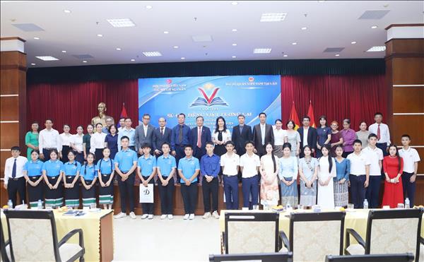 Vietnamese language contest in Laos strengthens youth ties, bilateral friendship