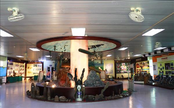 Thăm Bảo tàng bom mìn ở Quảng Trị