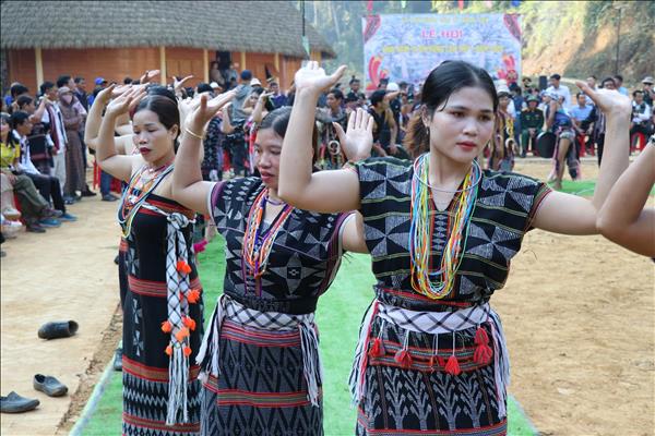 Nghi lễ tạ ơn rừng - phát huy giá trị văn hóa gắn với du lịch sinh thái