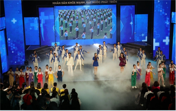 ປະ​ຊາ​ຊົນ​ເຂັ້ມ​ແຂງ - ປະ​ເທດ​ຊາດ​ພັດ​ທະ​ນາ